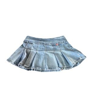 Vintage Y2K pleated denim skirt
